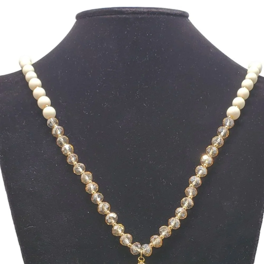 DSW Ivory & topaz beaded necklace with gold tassel - Picture 11 of 11